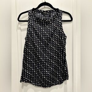 NWOT Theory Black & White Triangle Print Silk Tank Top Size XS